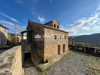 /international/hr/motovun-istria-county-120095669264/