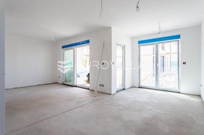 /international/hr/split-split-dalmatia-county-310101379284/