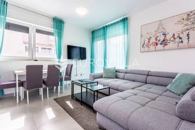 /international/hr/split-split-dalmatia-county-310098842776/