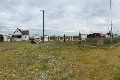 /international/hr/osijek-osijek-baranja-county-310107977949/