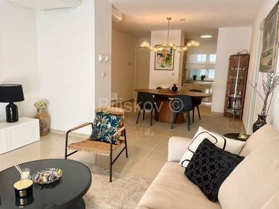 /international/hr/split-split-dalmatia-county-120095671391/?lang=en