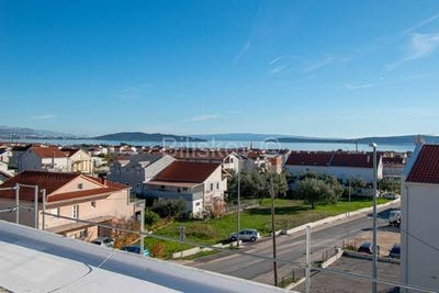 /international/hr/kastel-luksic-split-dalmatia-county-120092196920/