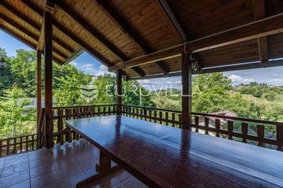 /international/hr/varazdin-varazdin-county-310108217188/