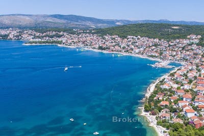/international/hr/iovo-split-dalmatia-county-310108429478/