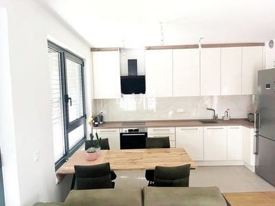 /international/hr/velika-gorica-zagreb-county-310104043309/