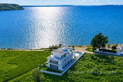 /international/hr/raanac-zadar-county-310108248809/
