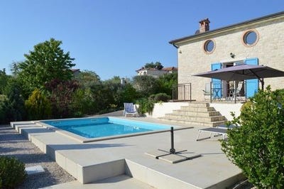 /international/hr/porec-istria-county-310108247895/