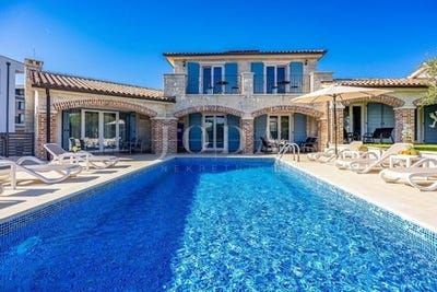 /international/hr/medulin-istria-county-310108779593/