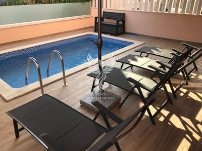 /international/hr/makarska-split-dalmatia-county-310108008513/
