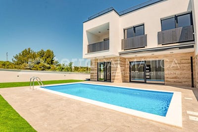 /international/hr/vodice-vodice-istria-county-120092296571/
