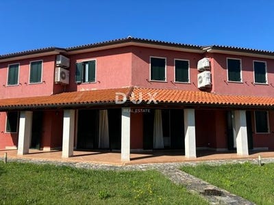 /international/hr/medulin-istria-county-310107679415/
