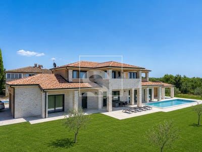 /international/hr/porec-istria-county-310109220991/
