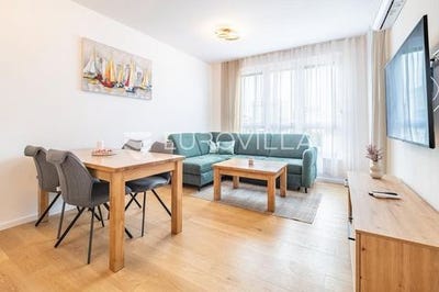 /international/hr/zagreb-zagreb-310108648419/