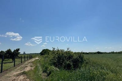 /international/hr/osijek-osijek-baranja-county-310101385727/?lang=zh-cn