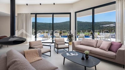 /international/hr/marina-marina-split-dalmatia-county-120091774346/