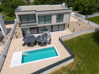 /international/hr/vinodolska-opcina-primorje-gorski-kotar-county-310099414490/