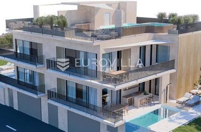 /international/hr/marina-split-dalmatia-county-310109020489/