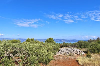 /international/hr/hvar-split-dalmatia-county-310107219551/