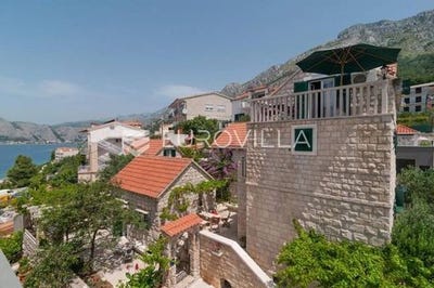 /international/hr/omis-split-dalmatia-county-120078710200/