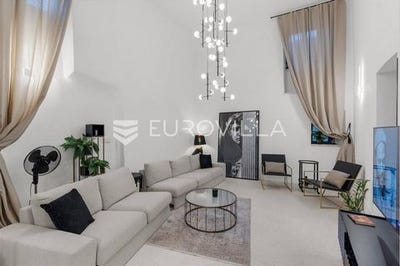 /international/hr/vodnjan-istria-county-310108530910/