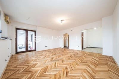 /international/hr/zagreb-zagreb-120096492126/