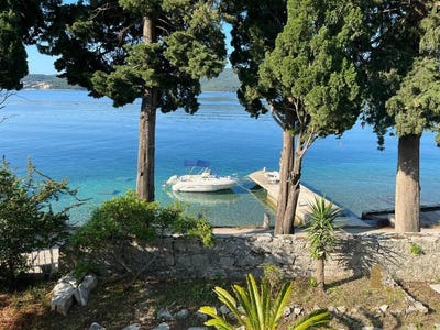 /international/hr/orebic-dubrovnik-neretva-county-310097614112/