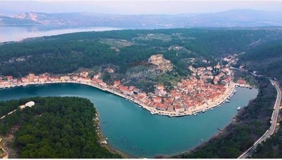 /international/hr/novigrad-istria-county-310106488580/