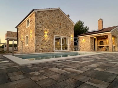 /international/hr/zadarska-zupanija-zadar-county-310106132601/