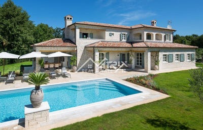 /international/hr/vrsar-istria-county-310099416079/?lang=en