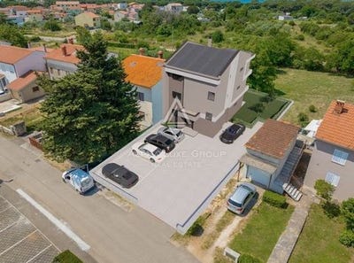 /international/hr/fazana-istria-county-310107238140/