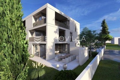 /international/hr/novigrad-istria-county-310107839304/