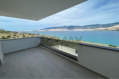 /international/hr/pag-lika-senj-county-310108289660/