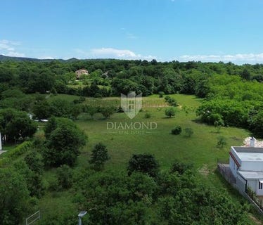 /international/hr/labin-istria-county-310107527401/