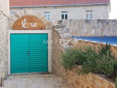 /international/hr/splitsko-dalmatinska-zupanija-split-dalmatia-county-310107523644/
