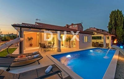/international/hr/porec-istria-county-310109151681/