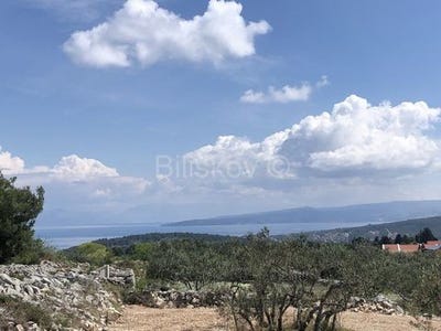 /international/hr/brac-split-dalmatia-county-120097793952/