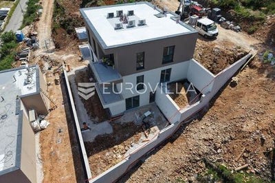 /international/hr/stari-grad-split-dalmatia-county-120086721961/