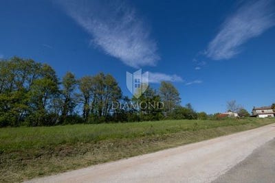 /international/hr/zminj-istria-county-310106879220/