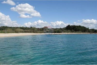 /international/hr/biograd-na-moru-zadar-county-310099784917/