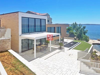 /international/hr/zadar-zadar-county-310108785464/?lang=fr