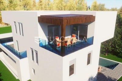 /international/hr/vodice-sibenska-ulica-310099916138/
