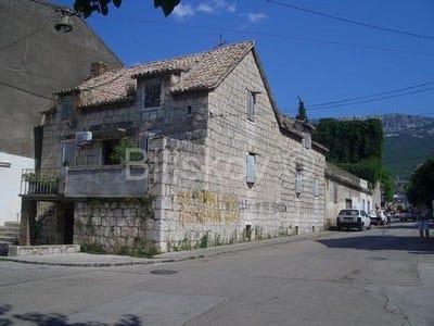 /international/hr/kastel-luksic-split-dalmatia-county-120083270534/