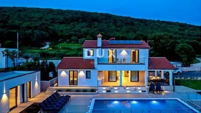 /international/hr/labin-istria-county-310108313312/