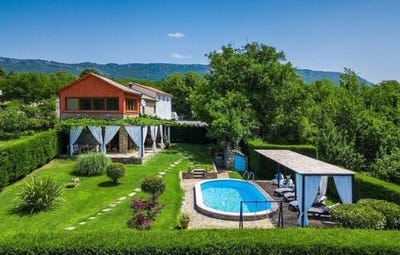 /international/hr/umag-istria-county-120092201375/