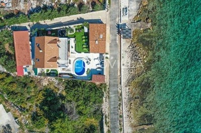 /international/hr/trogir-split-dalmatia-county-120085309770/