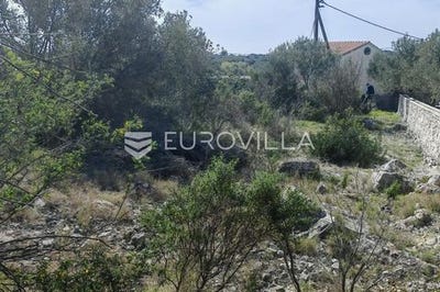 /international/hr/trogir-split-dalmatia-county-310106138687/