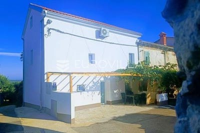 /international/hr/pula-istria-county-310109128356/