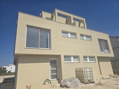 /international/hr/privlaka-zadar-county-310097949828/