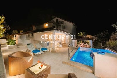 /international/hr/istarska-zupanija-istria-county-310108669482/