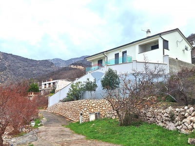 /international/hr/senj-lika-senj-county-310106480839/